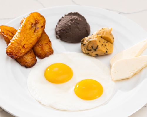 Huevos Típicos